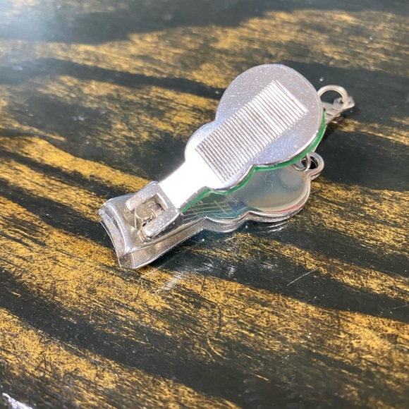 Guitar nail clipper. - Picture 2 of 3